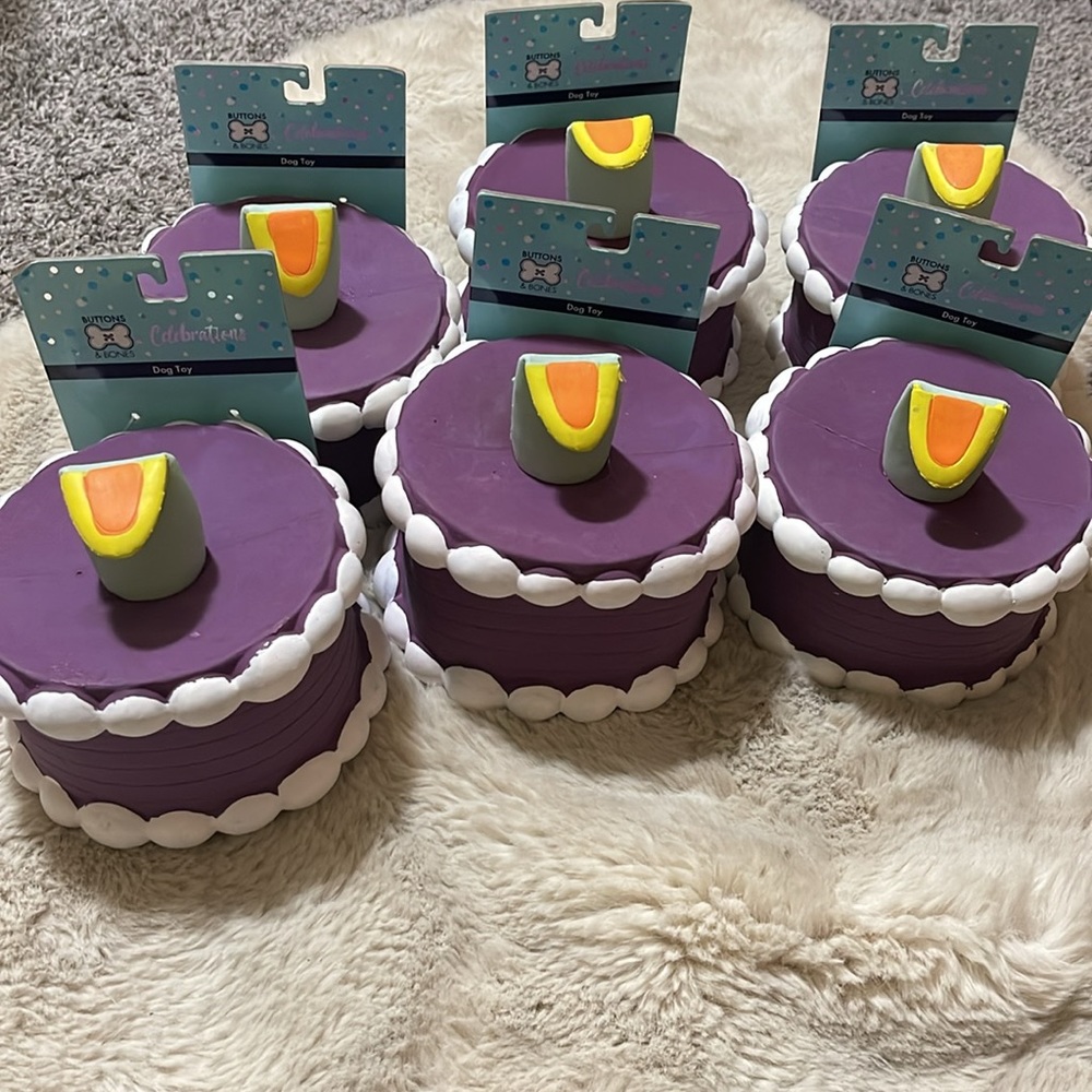 Birthday Cake Squeaker Birthday Candle Toy for Dogs